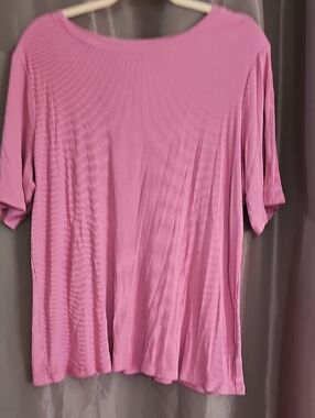 Nine West  Pink Ribbed Tee